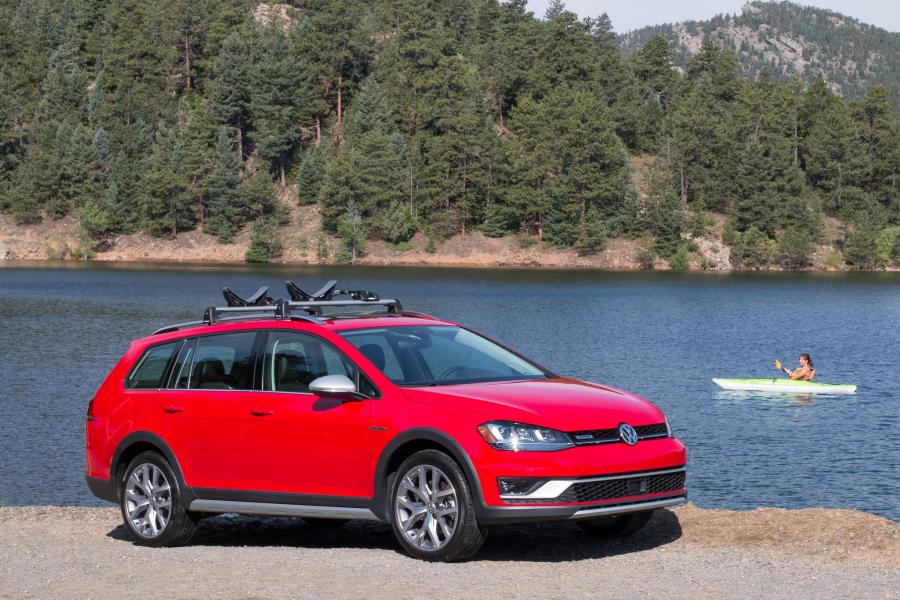  Volkswagen Golf Alltrack (Typ 5G) 2017 года  (NA) (фото 65 из 73)